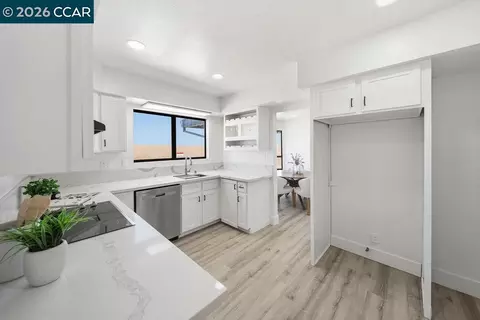 Kitchen - 14740 Altamont Pass Rd, Mountain House, CA 95391 photo 2 of 2