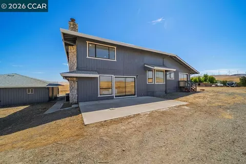 Exterior - 14740 Altamont Pass Rd, Mountain House, CA 95391 photo 6 of 7