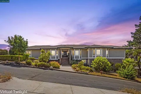 Exterior - 840 Ridge Dr, Concord, CA 94518 photo 14 of 15