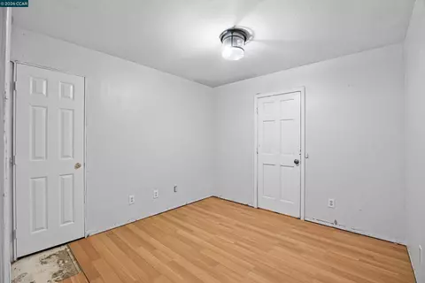 Bedroom - 840 Ridge Dr, Concord, CA 94518 photo 6 of 9
