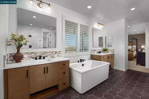 Bath - 3653 Darnoch Ave, Lathrop, CA 95330 photo 2 of 4