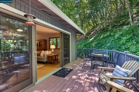 Exterior - 499 Silverado Dr, Lafayette, CA 94549 photo 3 of 9