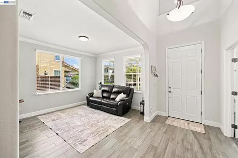 Entry Way - 3694 Otter Brook Loop, Discovery Bay, CA 94505 photo 1 of 6