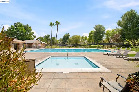 Exterior - 3694 Otter Brook Loop, Discovery Bay, CA 94505 photo 7 of 8