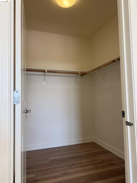 423 7th St #607, Oakland, CA 94607 photo 9