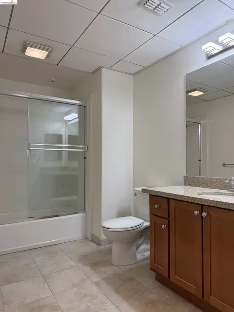 423 7th St #607, Oakland, CA 94607 photo 10