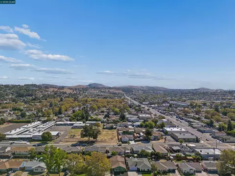 View/Area - 734 Warford Ave, Vallejo, CA 94591 photo 6 of 14