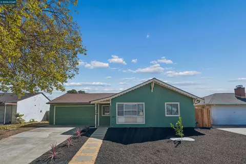 Exterior - 734 Warford Ave, Vallejo, CA 94591 photo 3 of 10