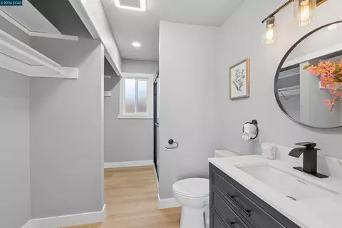 Bath - 734 Warford Ave, Vallejo, CA 94591 photo 1 of 4