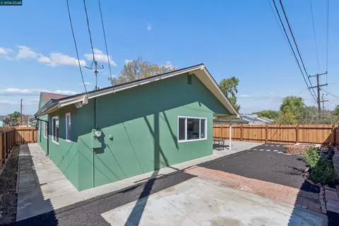 Exterior - 734 Warford Ave, Vallejo, CA 94591 photo 7 of 10