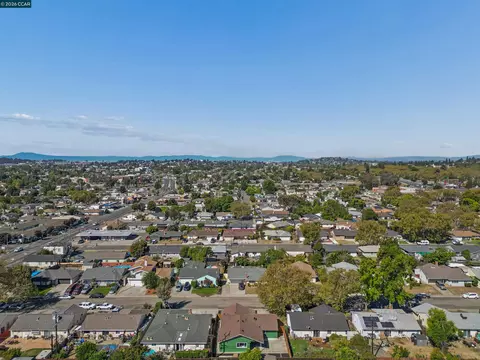 View/Area - 734 Warford Ave, Vallejo, CA 94591 photo 12 of 14