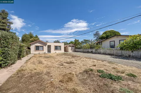 Exterior - 134 Chase St, Vallejo, CA 94590 photo 2 of 2
