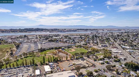 View/Area - 134 Chase St, Vallejo, CA 94590 photo 3 of 3