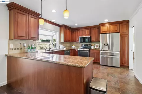 Kitchen - 36746 Peach Ct, Newark, CA 94560 photo 1 of 3