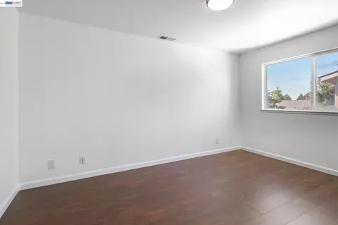 Bedroom - 36746 Peach Ct, Newark, CA 94560 photo 4 of 6