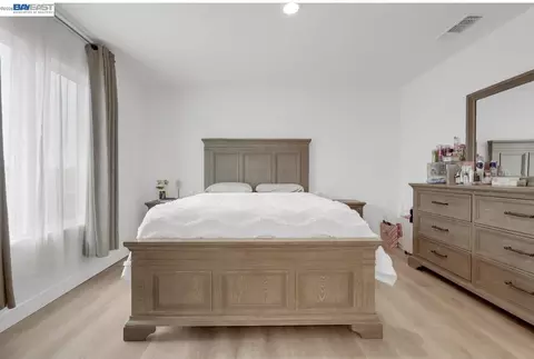 Bedroom - 698 Keng Crt, Merced, CA 95341 photo 3 of 3