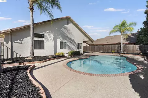 Other - 534 Reisling Ct, Manteca, CA 95337 photo 9 of 10