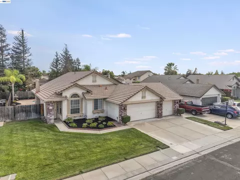 View/Area - 534 Reisling Ct, Manteca, CA 95337 photo 1 of 8