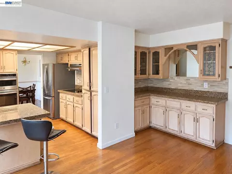 Kitchen - 2204 Cheyenne Way, Modesto, CA 95356 photo 1 of 3