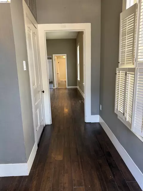 Entry Way - 249 15th St, Richmond, CA 94801 photo 1 of 1