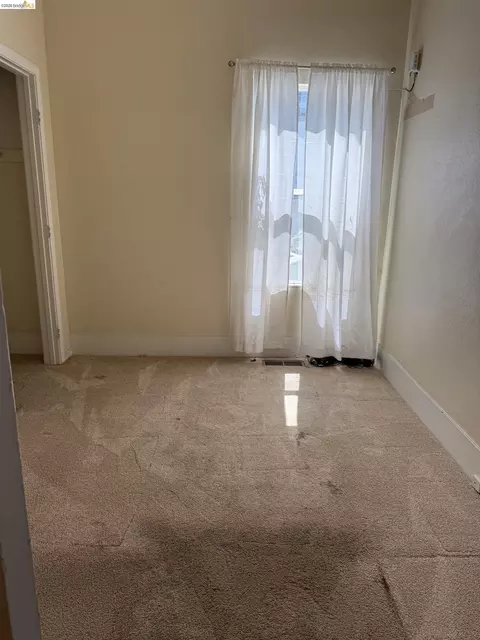 Bedroom - 249 15th St, Richmond, CA 94801 photo 2 of 2