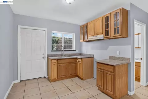 Other - 2244 E 20th St, Oakland, CA 94606 photo 19 of 27