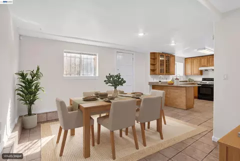 Dining - 2244 E 20th St, Oakland, CA 94606 photo 2 of 2