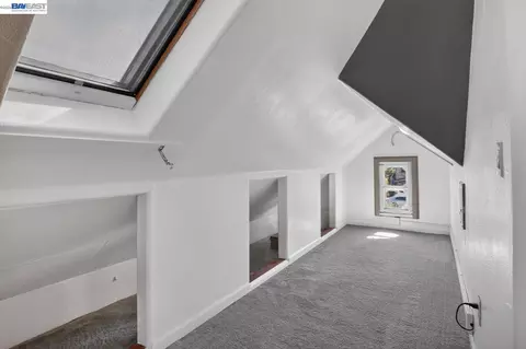 Entry Way - 2244 E 20th St, Oakland, CA 94606 photo 3 of 3