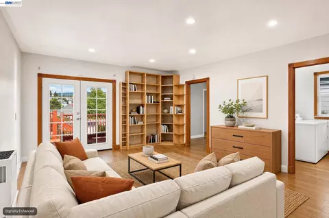 Living - 2244 E 20th St, Oakland, CA 94606 photo 4 of 8