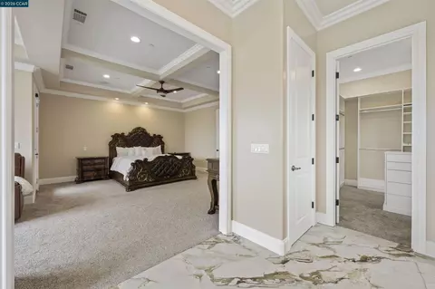 Entry Way - 2012 Windward Pt, Discovery Bay, CA 94505 photo 4 of 6