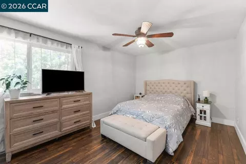 Bedroom - 4308 Saint Charles Pl, Concord, CA 94521 photo 1 of 5
