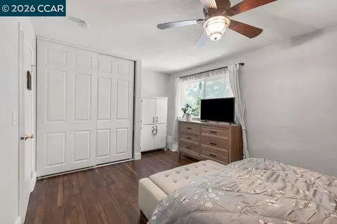 Bedroom - 4308 Saint Charles Pl, Concord, CA 94521 photo 2 of 5