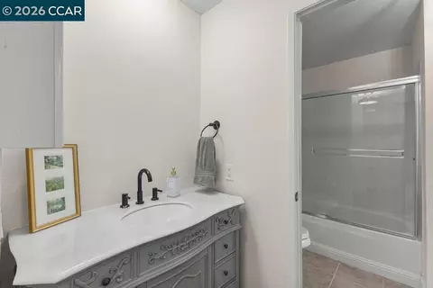 Bath - 4308 Saint Charles Pl, Concord, CA 94521 photo 1 of 3