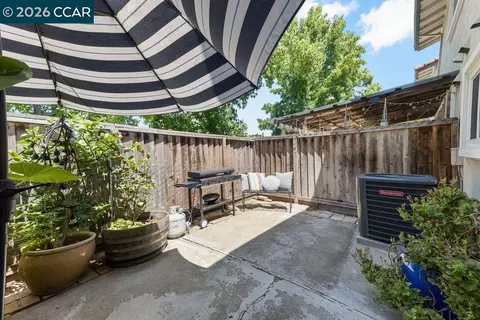 Exterior - 4308 Saint Charles Pl, Concord, CA 94521 photo 2 of 4