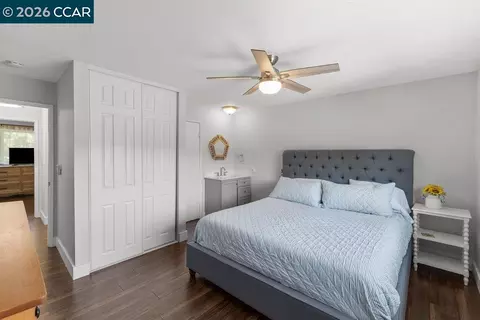 Bedroom - 4308 Saint Charles Pl, Concord, CA 94521 photo 3 of 5
