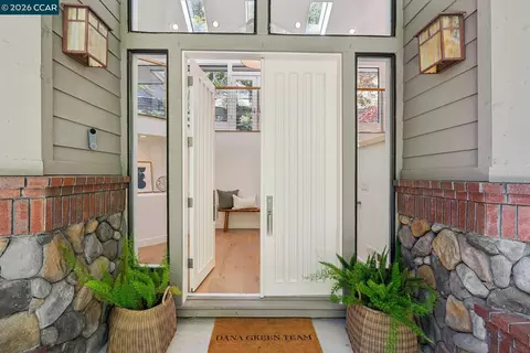 Entry Way - 11 Redwood Cir, Lafayette, CA 94549 photo 1 of 6