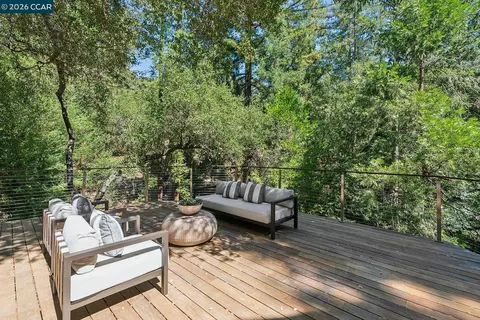 Exterior - 11 Redwood Cir, Lafayette, CA 94549 photo 4 of 12