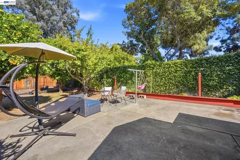 Exterior - 5946 Cinnabar Ct, Newark, CA 94560 photo 6 of 10