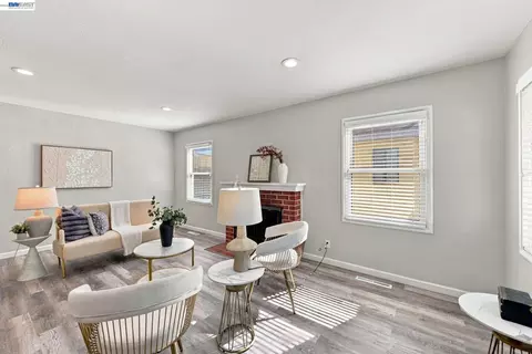Living - 5946 Cinnabar Ct, Newark, CA 94560 photo 1 of 12