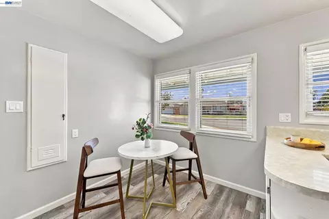 Dining - 5946 Cinnabar Ct, Newark, CA 94560 photo 1 of 1