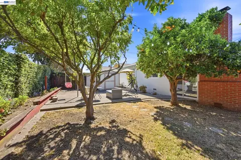 Exterior - 5946 Cinnabar Ct, Newark, CA 94560 photo 7 of 10