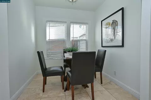 Dining - 1035 Palm Ave, Martinez, CA 94553 photo 2 of 2