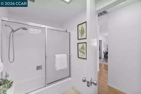 Bath - 143 Miramonte Dr, Moraga, CA 94556 photo 3 of 3
