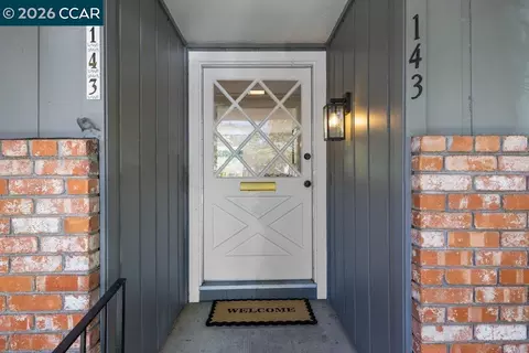 Entry Way - 143 Miramonte Dr, Moraga, CA 94556 photo 2 of 3