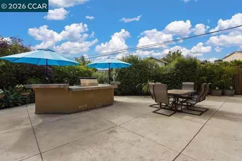 Exterior - 240 Explorer Way, Martinez, CA 94553 photo 12 of 15