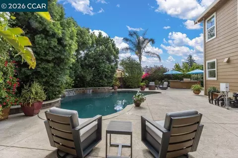 Exterior - 240 Explorer Way, Martinez, CA 94553 photo 8 of 15
