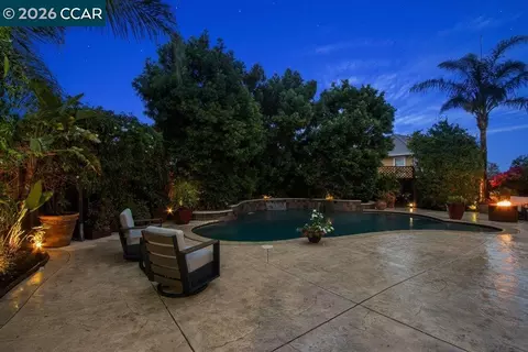Exterior - 240 Explorer Way, Martinez, CA 94553 photo 4 of 15