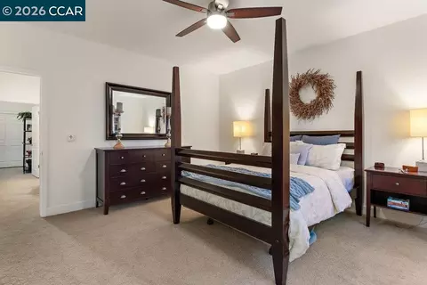 Bedroom - 240 Explorer Way, Martinez, CA 94553 photo 3 of 5