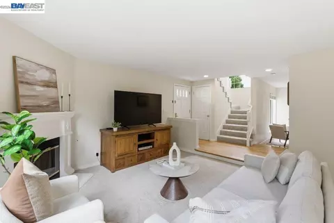 540 Ivy Pointe Cir, San Ramon, CA 94582