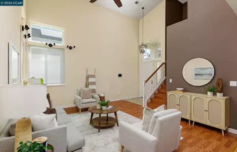 Living - 920 Turquoise St, Vacaville, CA 95687 photo 1 of 6